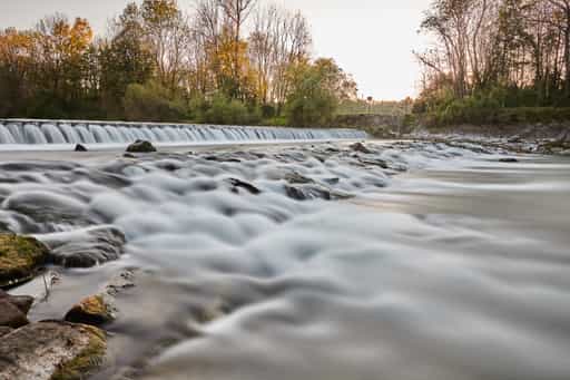 Alz oberer Wasserfall in Garching, Altötting, Oberbayern