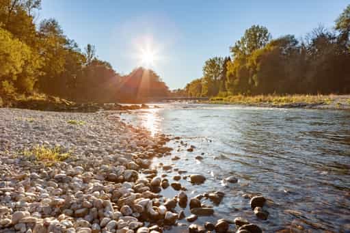 Alz unterer Wasserfall bei Garching, Altötting, Oberbayern