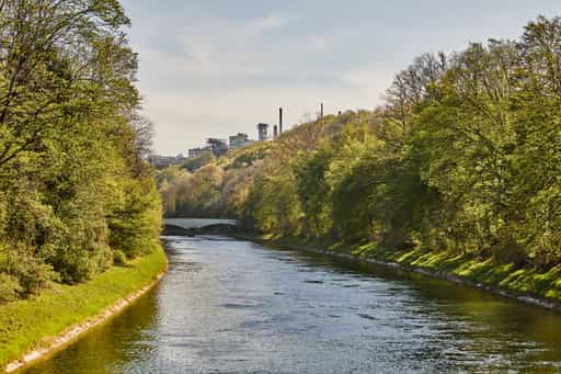 Alzkanal vor Salzach Burghausen, Neuhofen, Altötting