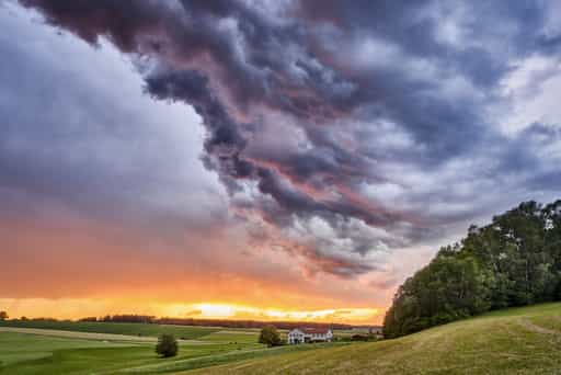 Arbing, Eckinger Straße in Richtung Reichwald, Reischach