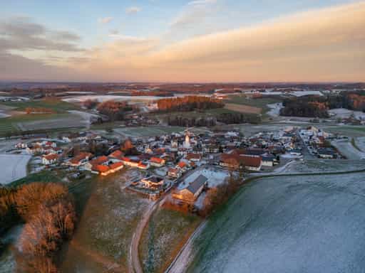 Arbing Eisarena, Luftbild, Reischach, Altötting, Oberbayern