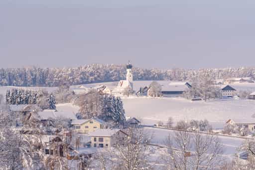 Aussicht im Winter in Eisenbuch, Altötting, Oberbayern