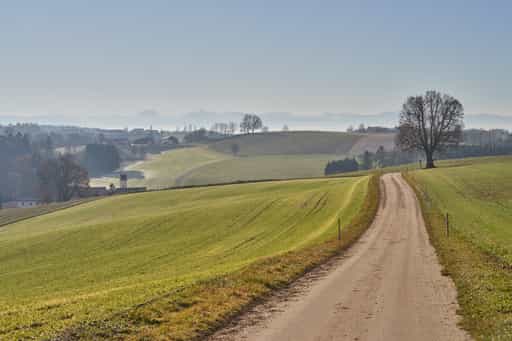 Birnbach, Erlbach, Altötting: Weite Landschaft im Oberbayern