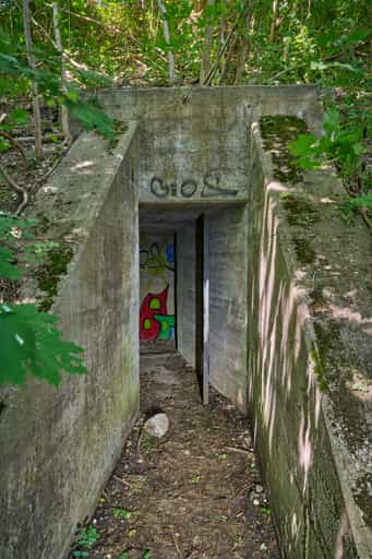 Bunkergang unter B12, Ecksberg, Mühldorf, Oberbayern