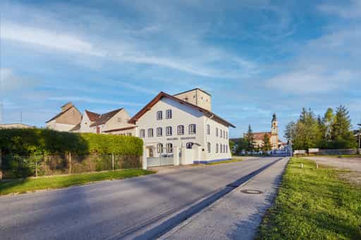 Erharting Ortsansicht Brauerei Kirche, Mühldorf, Inn-Salzach