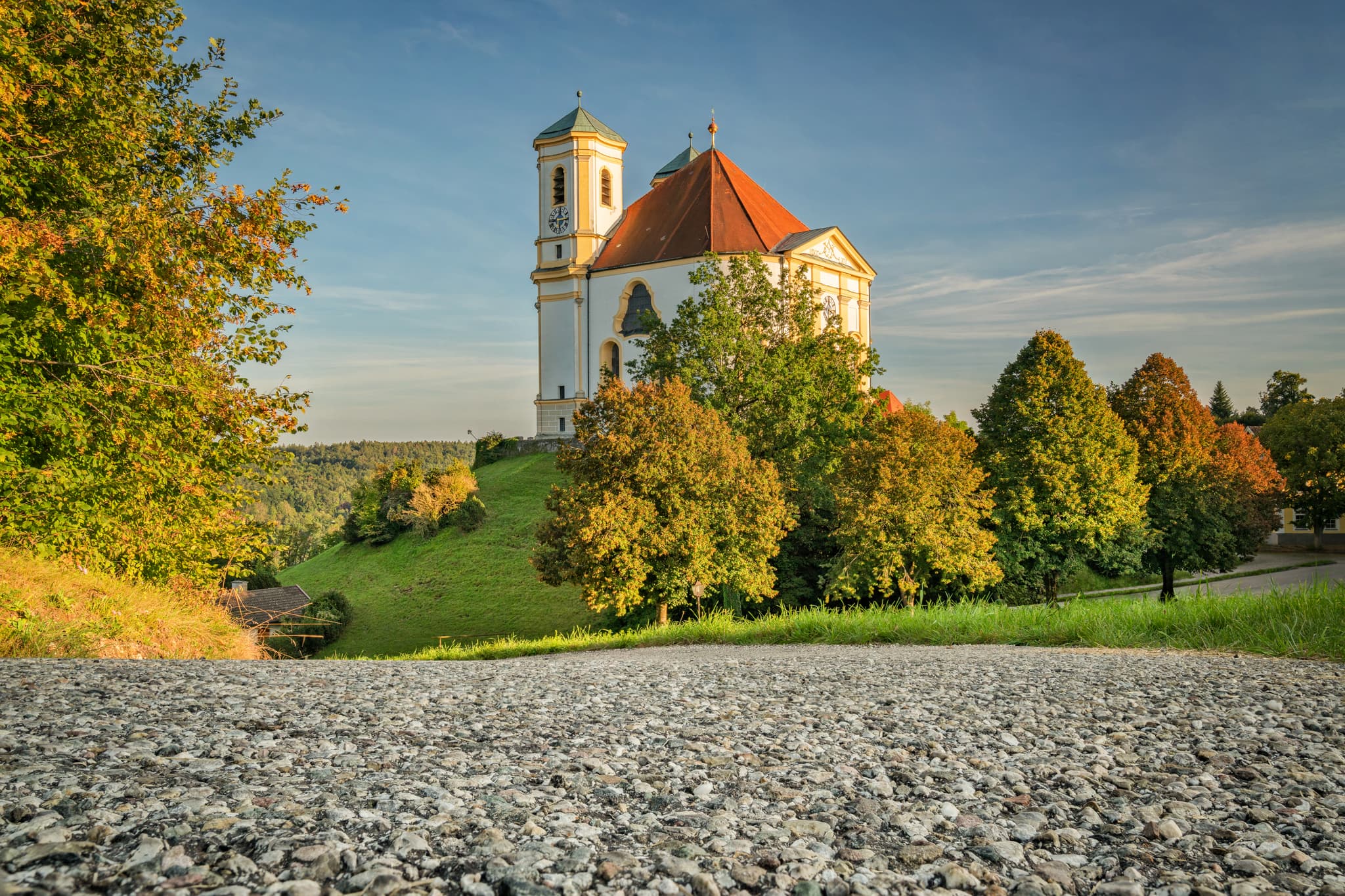 Kirche Mariä Himmelfahrt Marienberg, Burghausen, Altötting - Wallfahrtskirche Mariä Himmelfahrt, Marienberg in Burghausen, Landkreis Altötting, Oberbayern, Inn-Salzach-Region, Bayern, Deutschland.