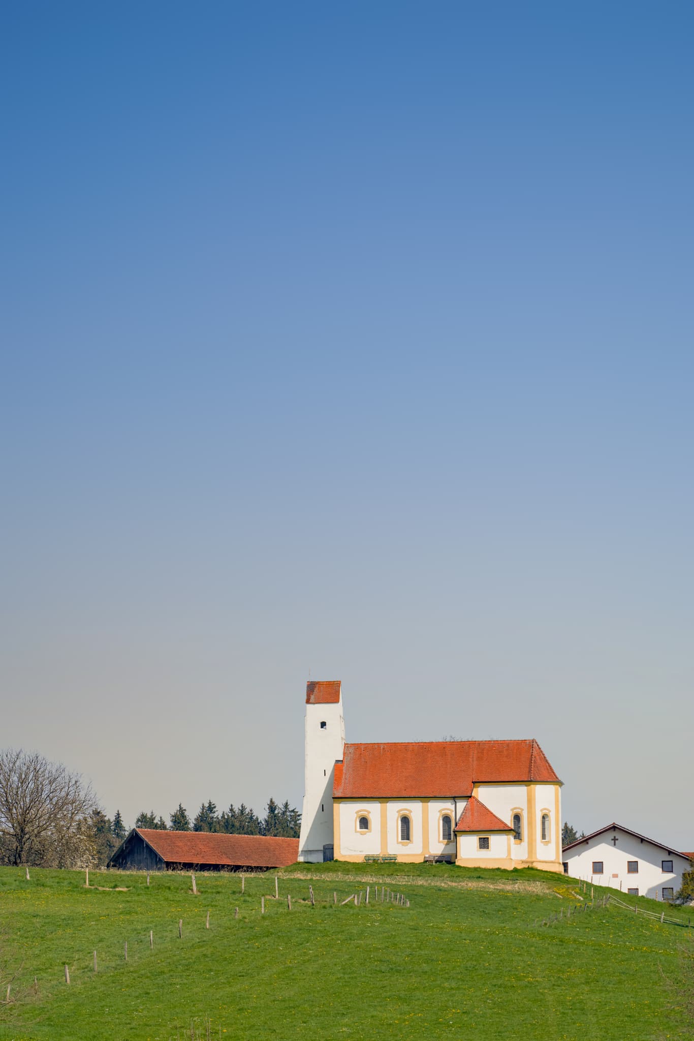 Kirche St. Pankratius, Mettenheim, Mühldorf Inn, Oberbayern - Kirche St. Pankratius in Mettenheim, Landkreis Mühldorf am Inn, Oberbayern, Region Inn-Salzach, Deutschland.