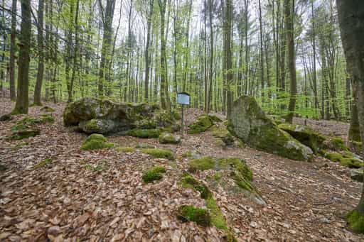 Kultstein, St. Salvator, Bad Griesbach, Passau