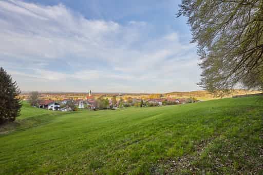 Landschaft in Mehring, Landkreis Altötting, Oberbayern - Panoramablick auf Mehring, Landkreis Altötting, Oberbayern, Region Inn-Salzach, Deutschland, Wiesen und Felder Aussicht Hörndlweg.