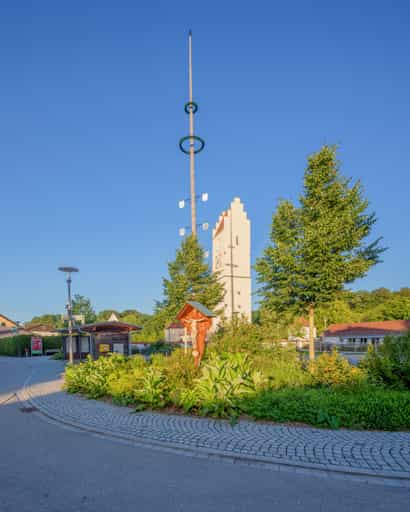 Lehneck Baum Kapelle Herbst, Neuoetting, Altötting