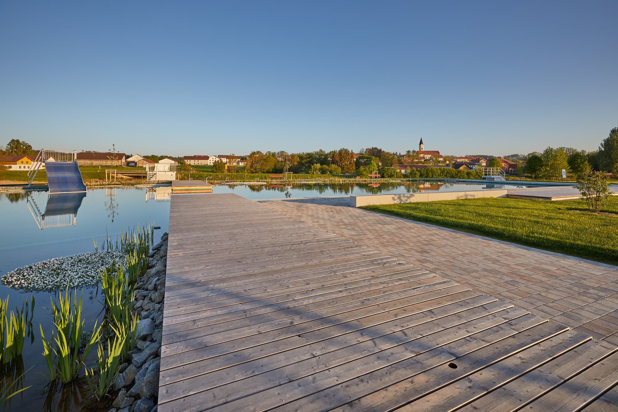 Naturbad am Wassergarten, Mitterskirchen, Niederbayern