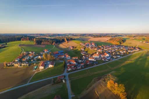 Ortsansicht Erlbach, Luftbild, Altötting, Oberbayern