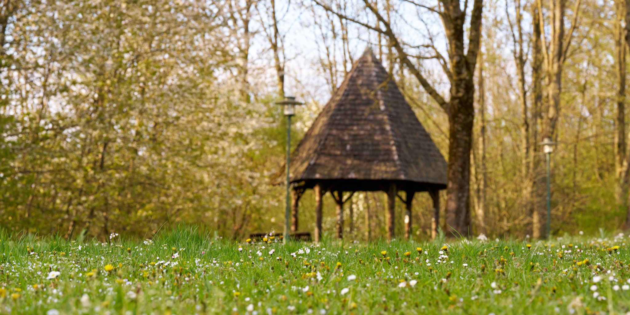 Pavillon am Lindenfeld, Bad Griesbach, Passau - Pavillon am Lindenfeld in Bad Griesbach, Stadt Passau, Niederbayern, Bayern, Deutschland. Kleine Parkanlage an der Leithen.