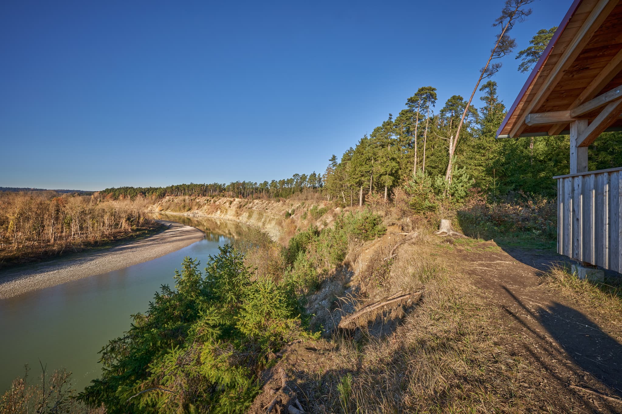 Prallhang Inn Ebing, Polling, Mühldorf, Oberbayern - Entdecken Sie den beeindruckenden Prallhang am Inn bei Ebing in der Gemeinde Polling, Landkreis Mühldorf am Inn, Oberbayern, Region Inn-Salzach, Deutschland.