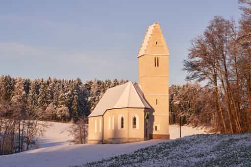 Sigrün Kirche Winter, Pleiskirchen, Altötting