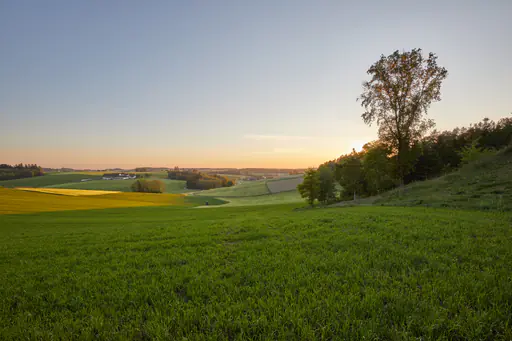 Sonnenuntergang über Atzberg, Mitterskirchen, Niederbayern