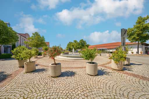 Springbrunnen am Kurplatz Bad Griesbach, Passau, Rottal