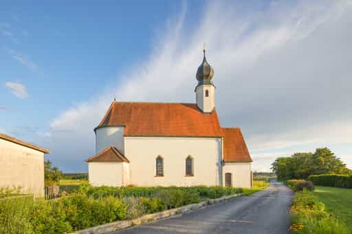 St. Johannes Baptist Kirche, Neuoetting, Altötting, Oberbay.