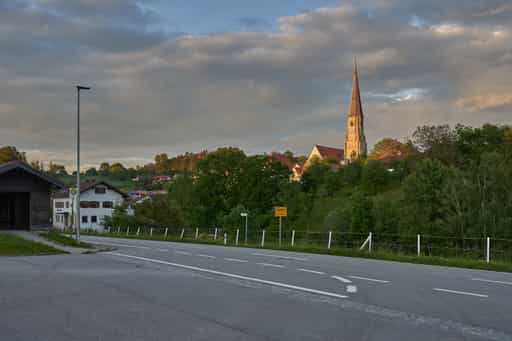 Taubenbach Ortseingang, Landkreis Rotttal-Inn, Niederbayern