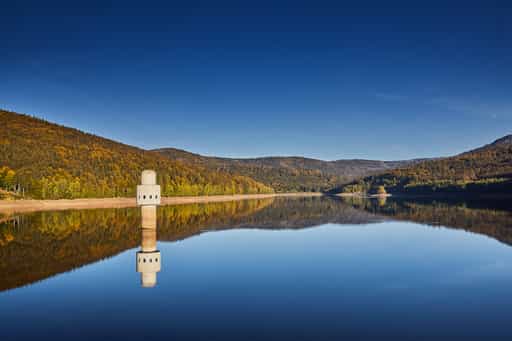Trinkwassertalsperre Frauenau im Herbst, Regen, Niederbayern