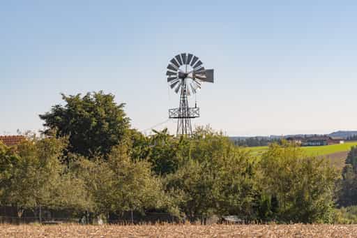 Windrad am Wanderweg 2, Lapperding nach Guteneck, Rottal-Inn